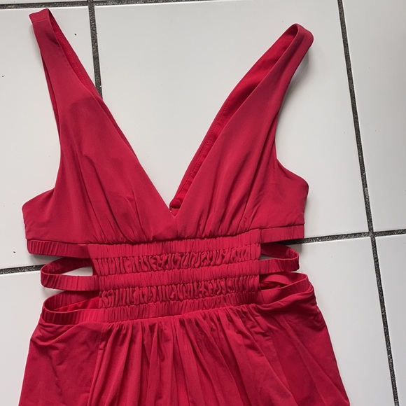 BCBGMAXAZRIA Dress - Picture 2 of 7